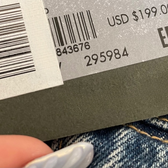 BRAND NEW W/TAGS Allsaints light wash women’s boy jeans - Picture 4 of 4